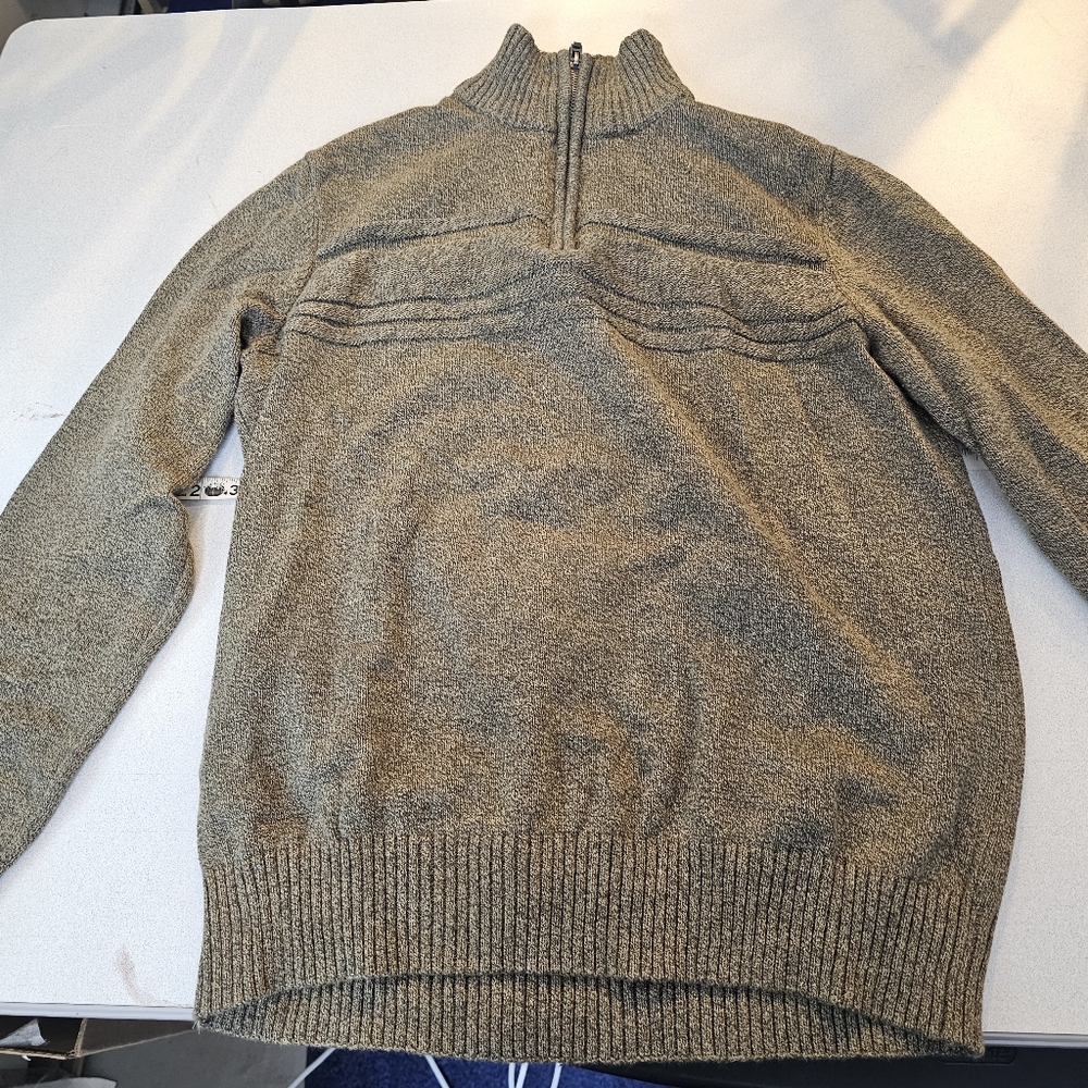 Sweaters Young Men's Pullovers Bundle of 3 Navy,Argyle Tan Brown sz S & M - Picture 2 of 7